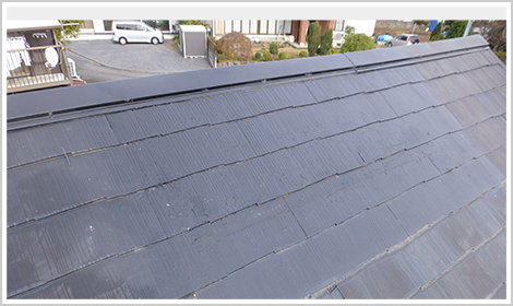 架台撤去部分の汚れや傷がありましたので、その部分を塗装をして完了です。